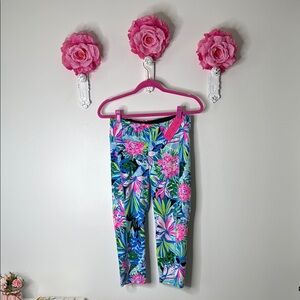 Lilly Pulitzer Weekender Crop Leggings in Onyx You Me and Giraffee, Size Medium
